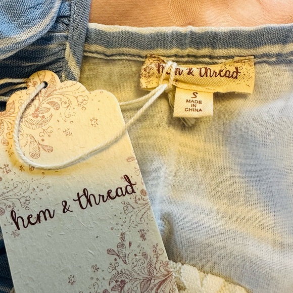 🌻Hem & Thread Light Blue and Cream Garment - Picture 4 of 6